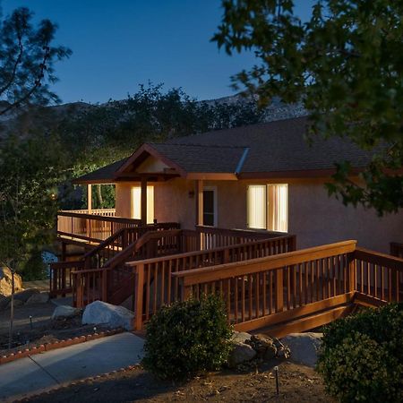 Lazy Squirrel - Cozy Family House With Full Game Room Kernville Esterno foto